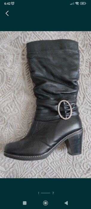 Чоботи жіночі шкіряні