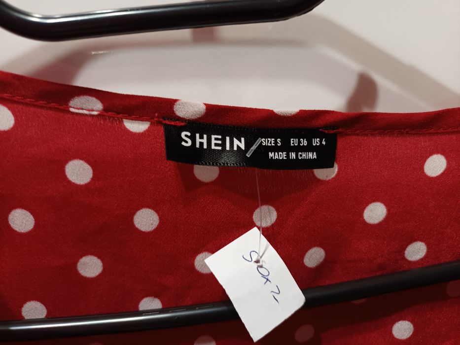 Bluzki  damskie 36/38