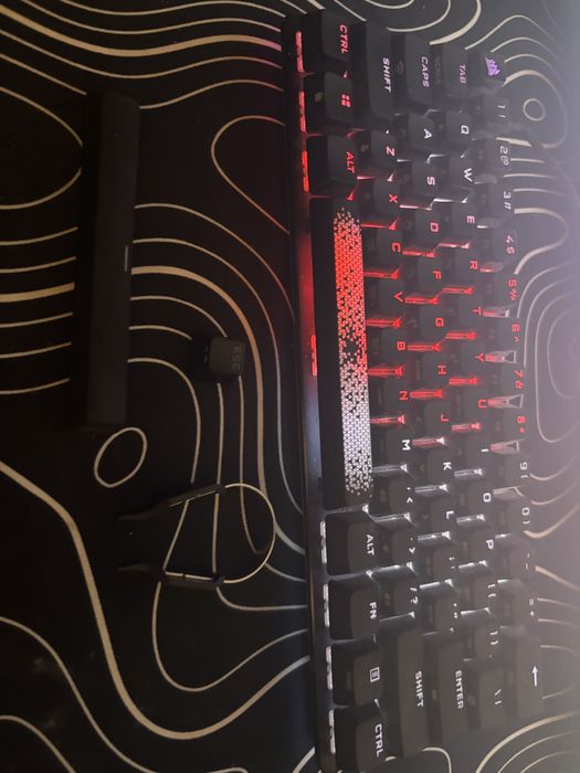 CORSAIR K70 PRO Mini wireless
