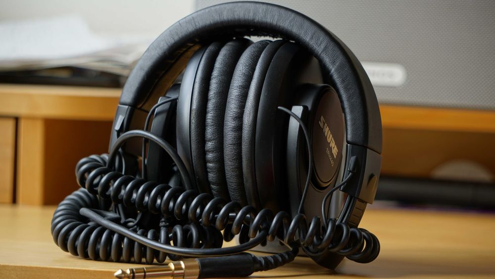 Студийные наушники Shure SRH440 в отличном состоянии