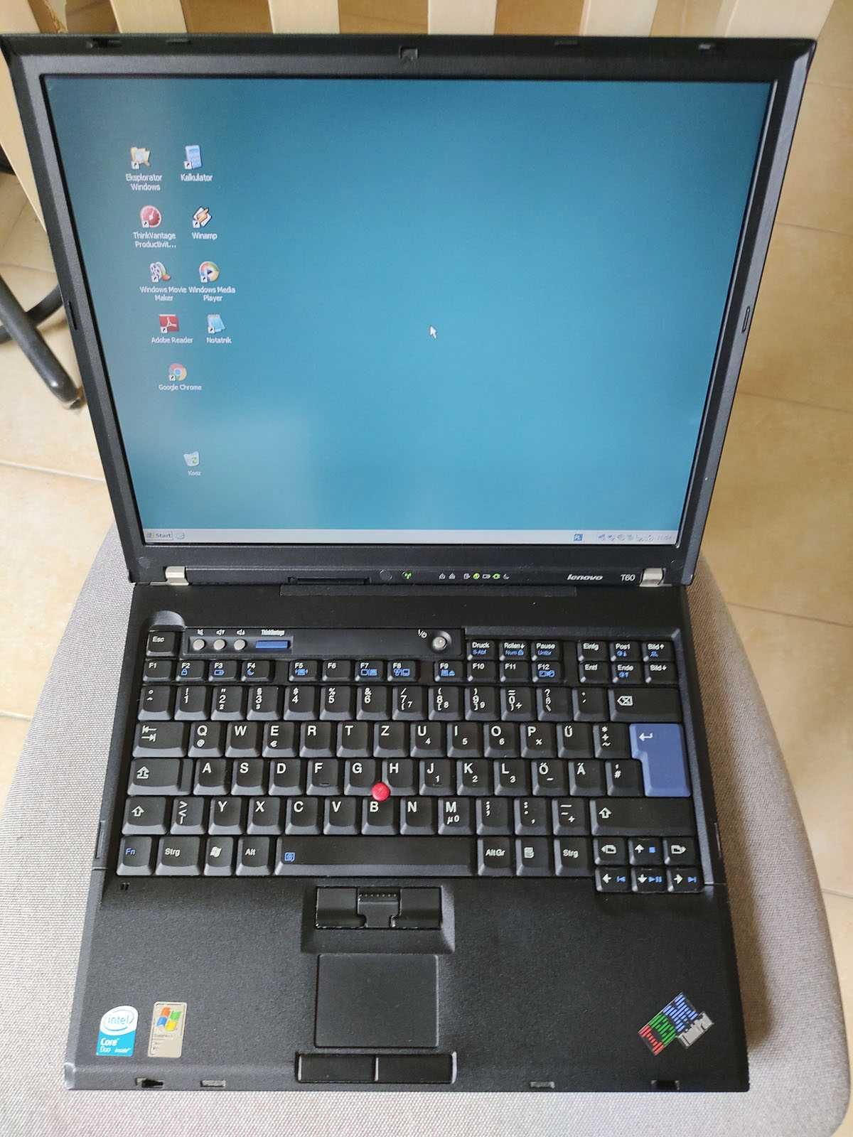 IBM ThinkPad T60 (Lenovo) wraz ze stacją dokującą