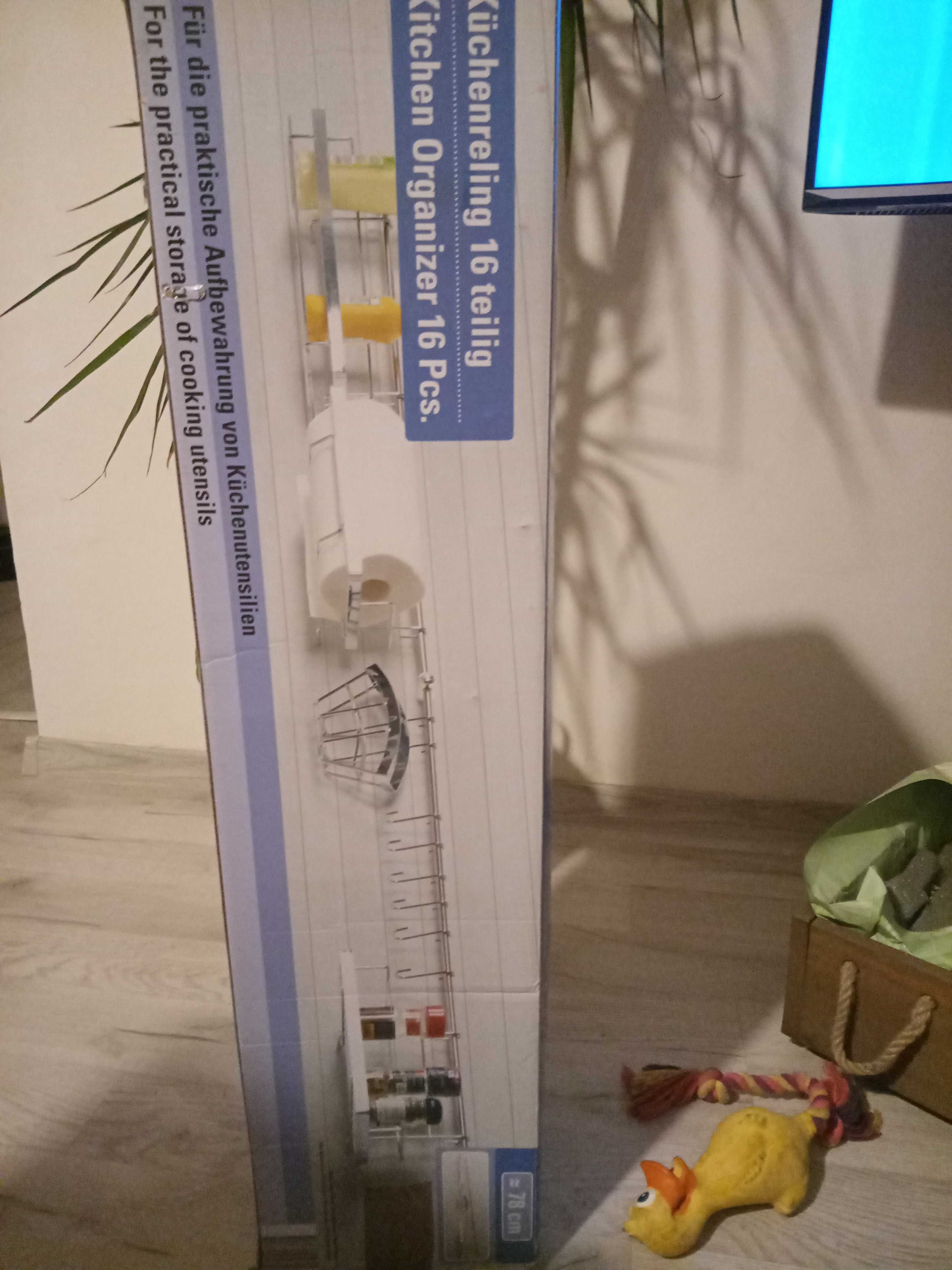 Półka wieszak do kuchni