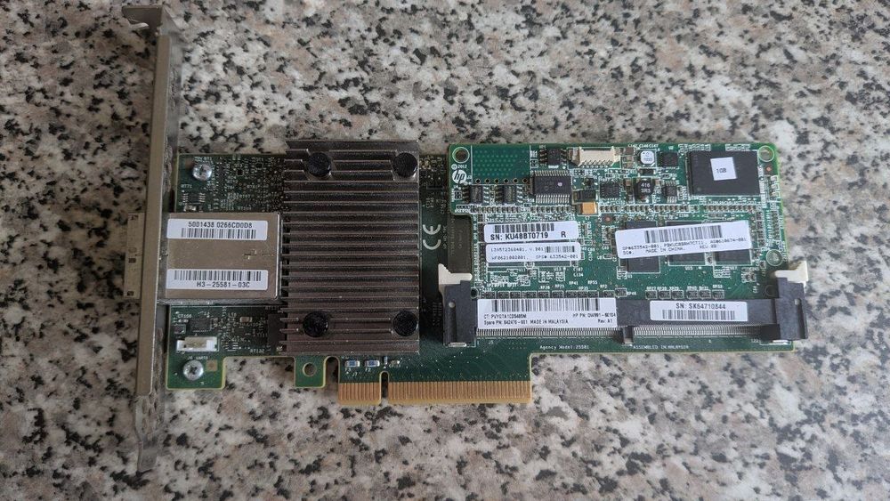 HP RAID контроллер 698465-001 P1224