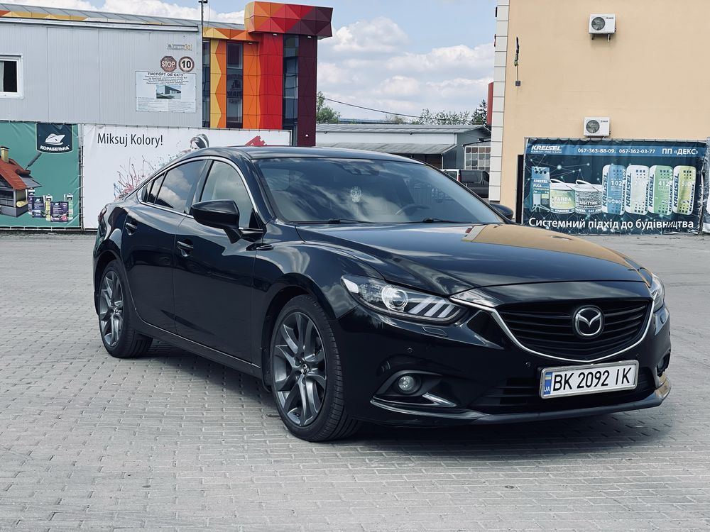 Mazda 6 Premium st 2013року 2.5 бензин