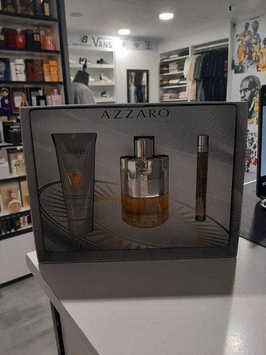 Perfume Azzaro Wanted Coffret (Original))