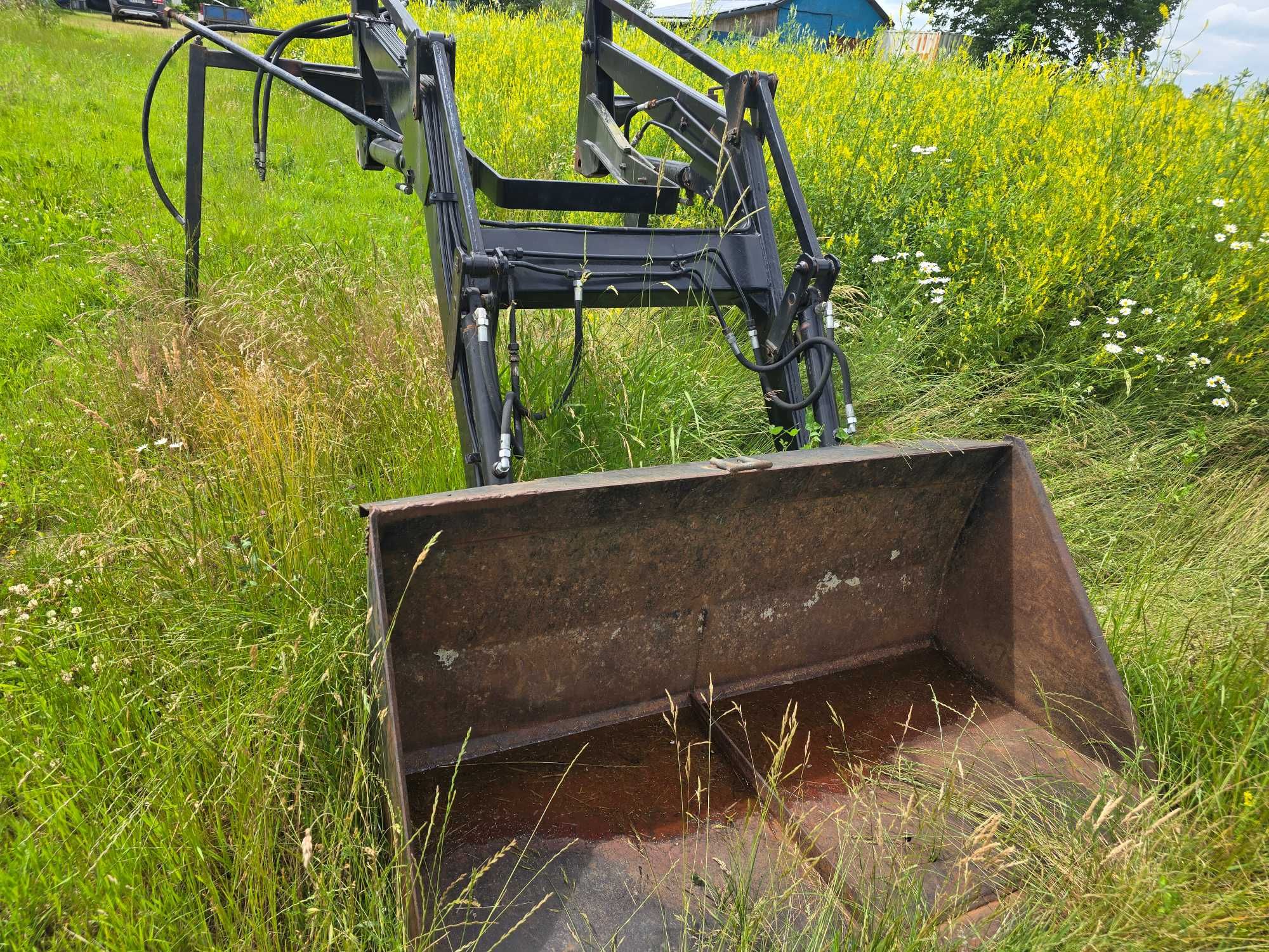 mtz82 ciągnik z mocnym turem