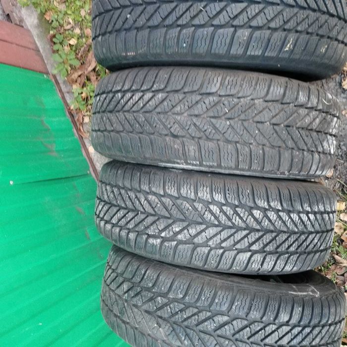 Opony, Koła zimowe 195/60/R15 Carisma !Okazja!