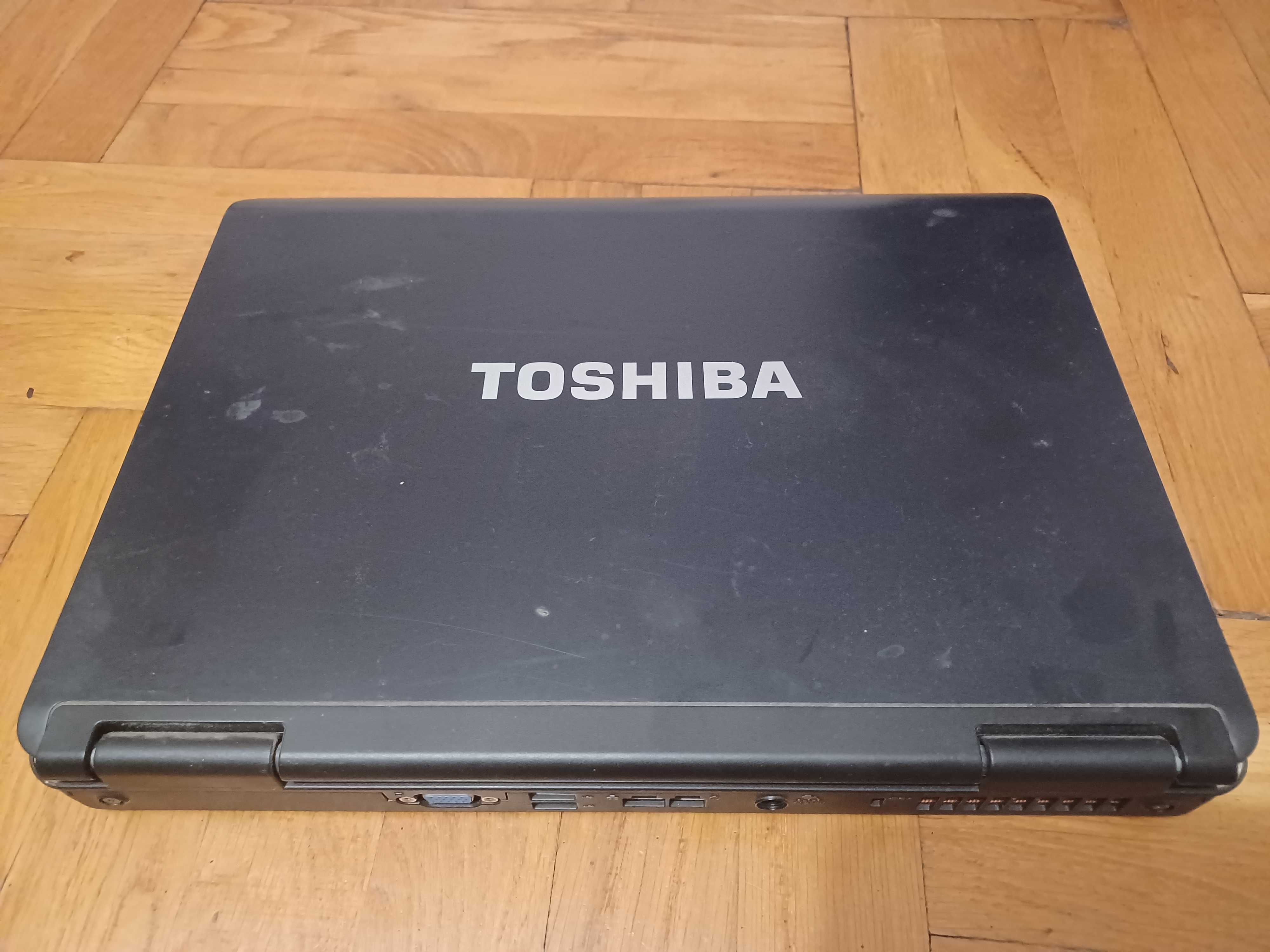 Toshina Satelite 14'' Intel Pentium 1.46GHz / 1GB Ram / 120GB Hdd