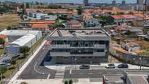 Apartamento T3 com varanda de 25 m² vistas Mar em todas as divisões