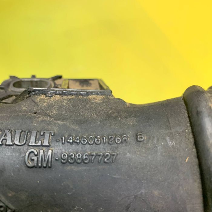 Патрубок інтеркулера