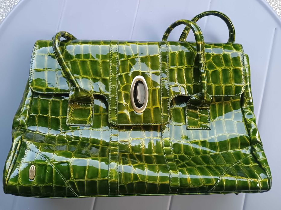 Torebka damska skórzana lakierowana z motywem krokodyla Wojewodzic