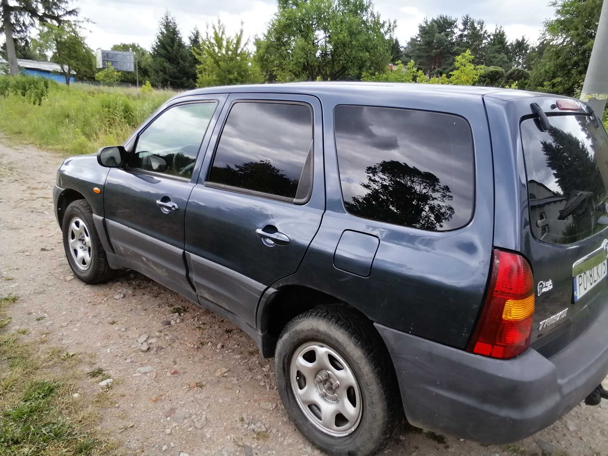 Mazda Tribute 2001 R 2.0 b