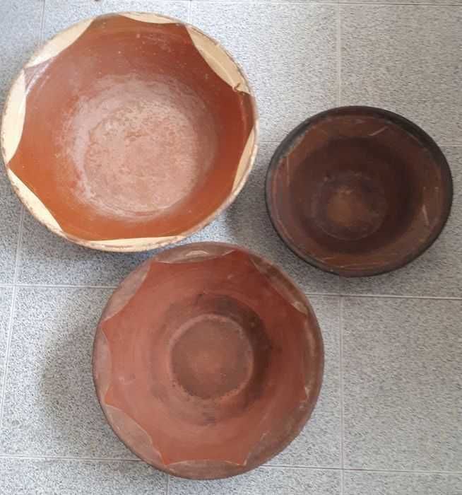 Alguidar de barro antigo - as 3 unidades por 15 euros