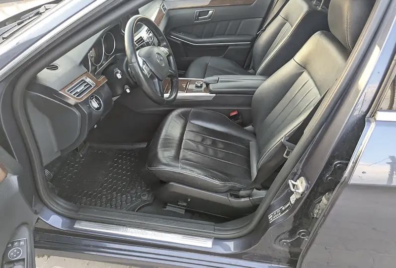 Mercedes-Benz E 300 3.0 TDI