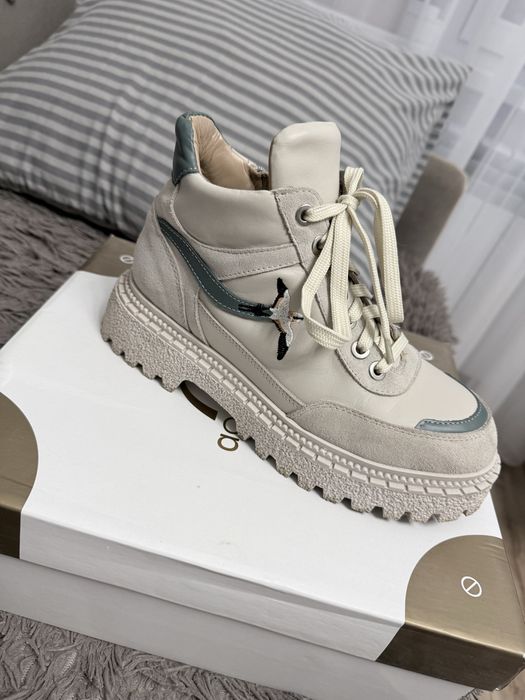 Зимние ботинки на цигейке Б/У