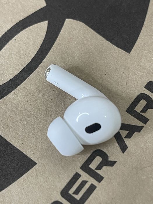 Продаю AirPods pro 2 лівий Оригінал АирПодс про 2 оригинал