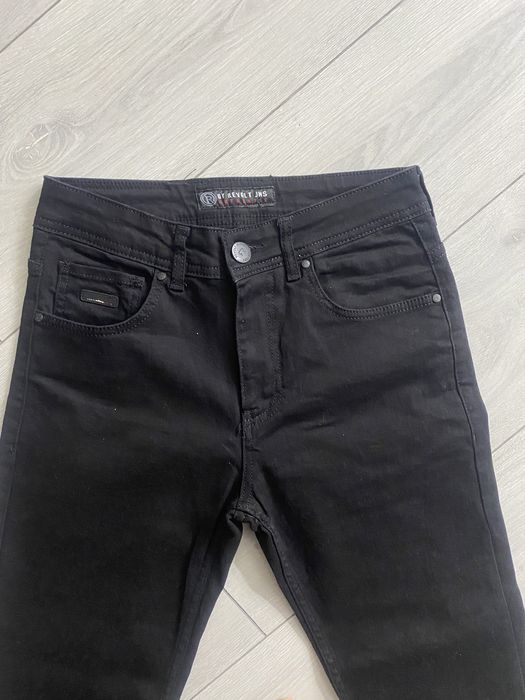 Чоловічі штани , джинси м-л