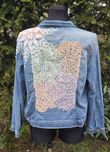 Boho kurtka jeansowa z aplikacjami z koronki