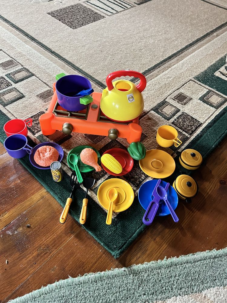 Іграшковий посуд