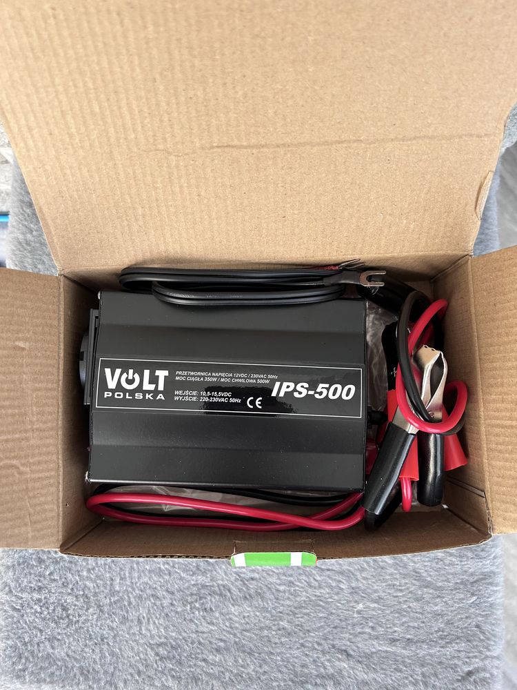 Інвертор 12V-220V 500W Volt polska IPS500