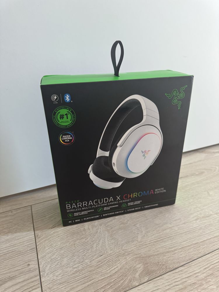 Nowe Słuchawki bezprzewodowe z mikrofonem Razer Barracuda X Chroma