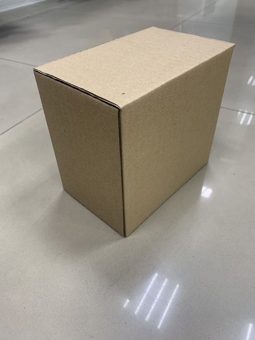 Коробка з гофрокартону