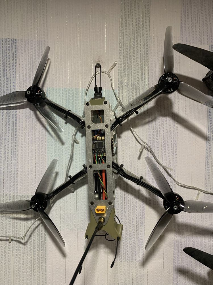 Продам, робочий FPV дрон 7 дюймів