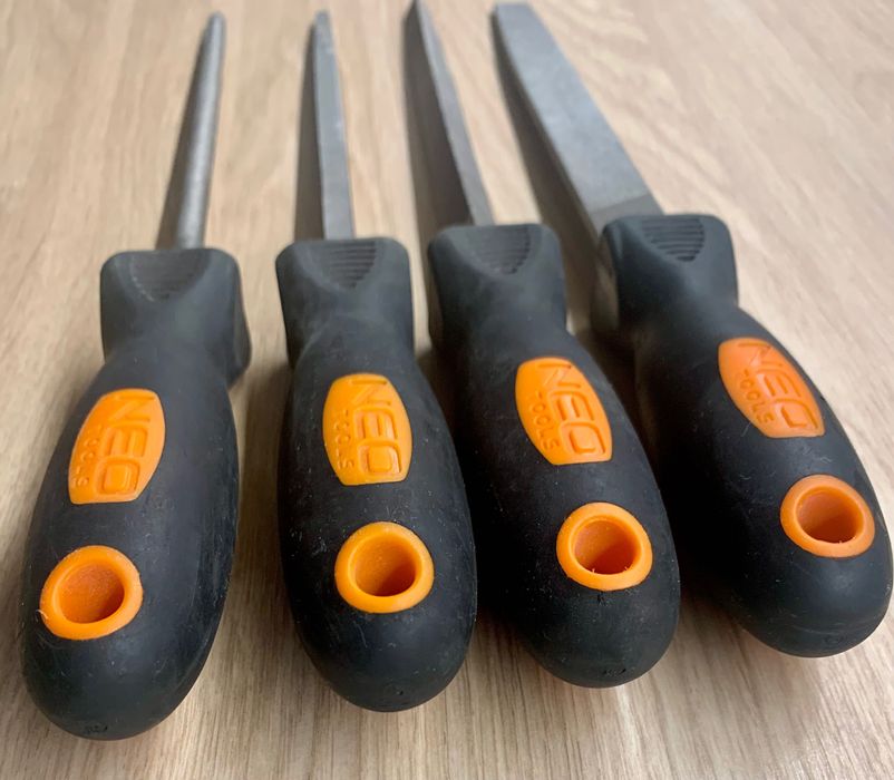 NEO TOOLS Zestaw pilników 4 sztuki