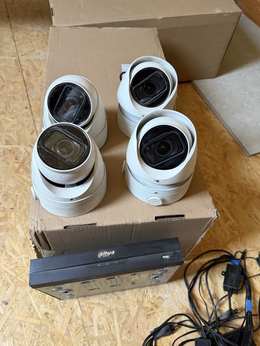 Zestaw Monitoringu Dahaua 4 kamery , rejestrator , router na sim