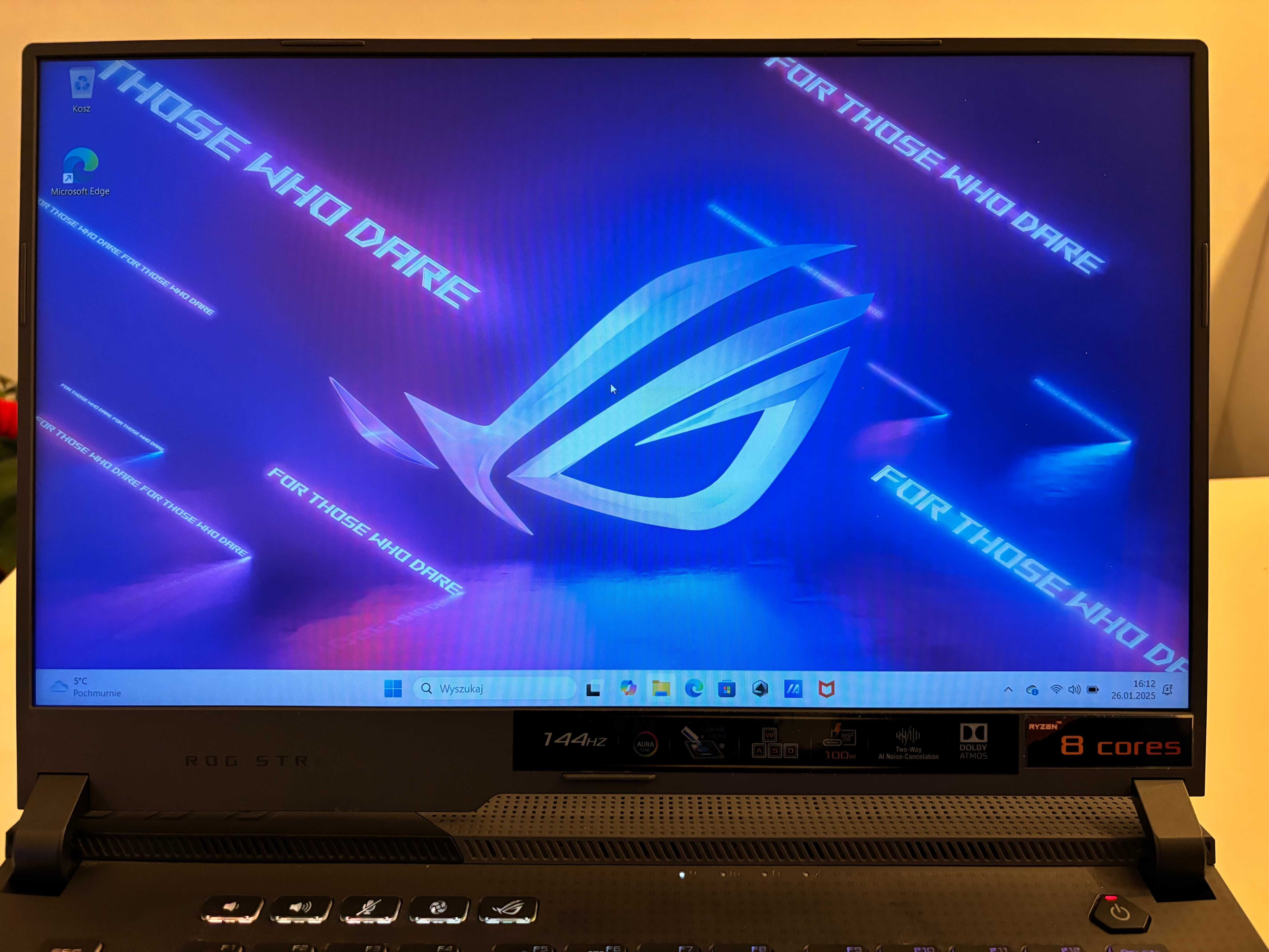Laptop ASUS ROG STRIX / ryzen 7 4800h / RTX 3050Ti / 16 GB RAM / 512GB