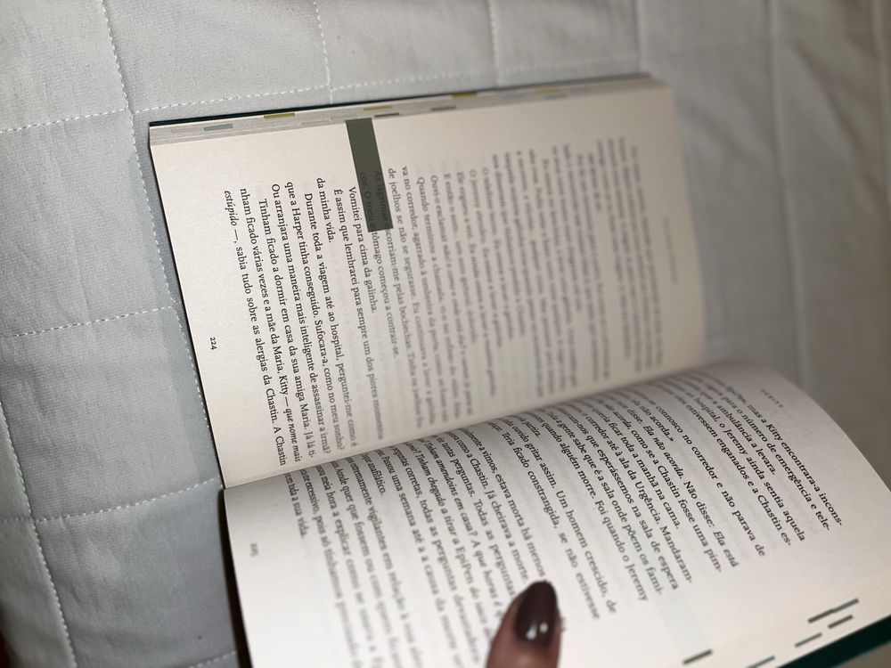 Livro Verity de Colleen Hoover