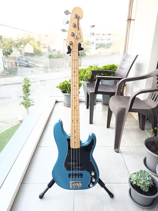 Fender American Performer Precision Bass
