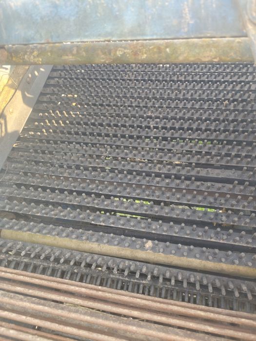 Картопляний комбайн Анна.