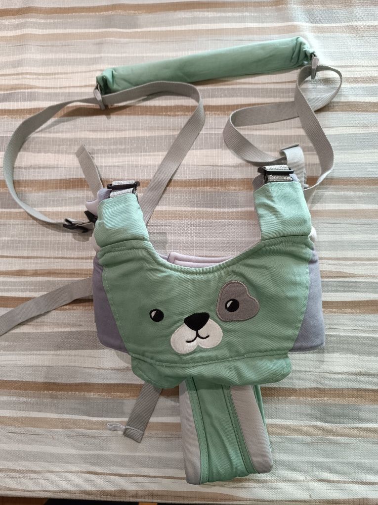 Porta bebe vários panos