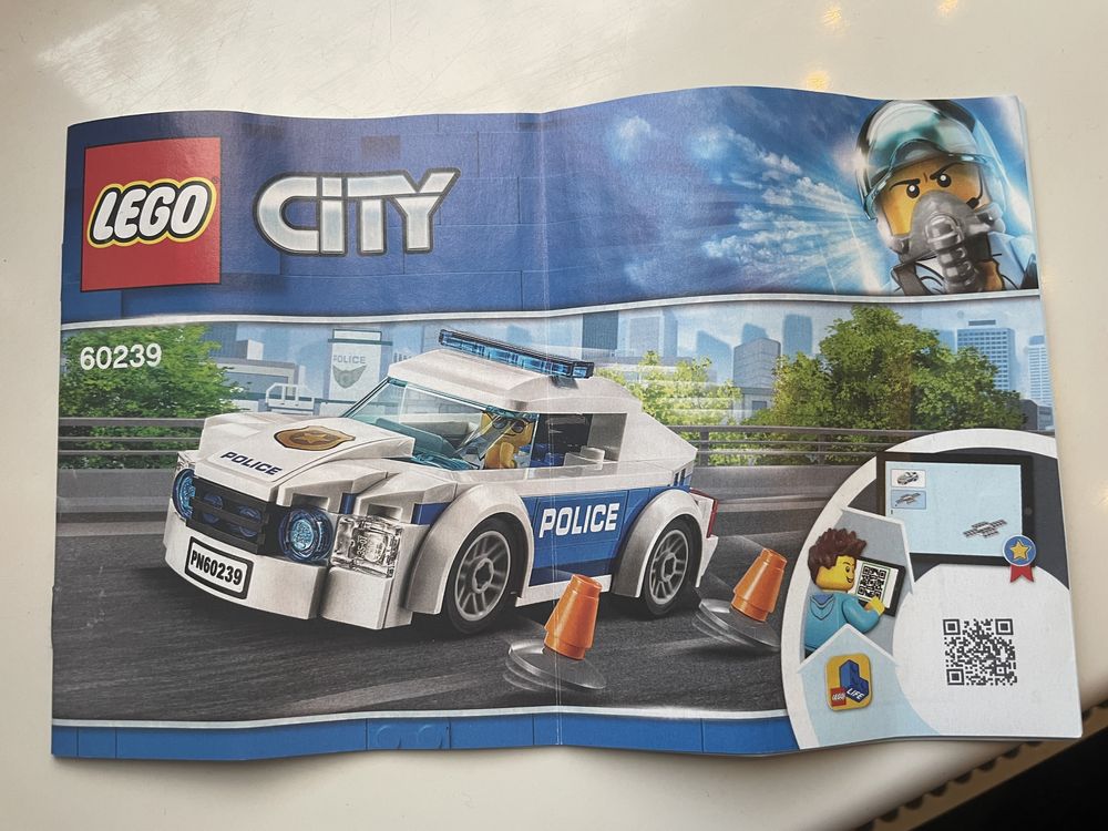 LEGO 60239 Samochód policyjny instrukcja