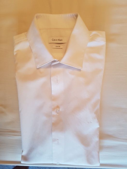 Camisa branca Calvin Klein