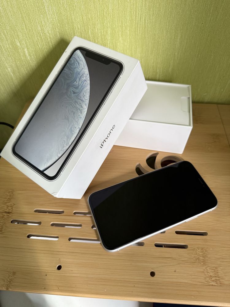 Iphone xr, дві фізичні сімки