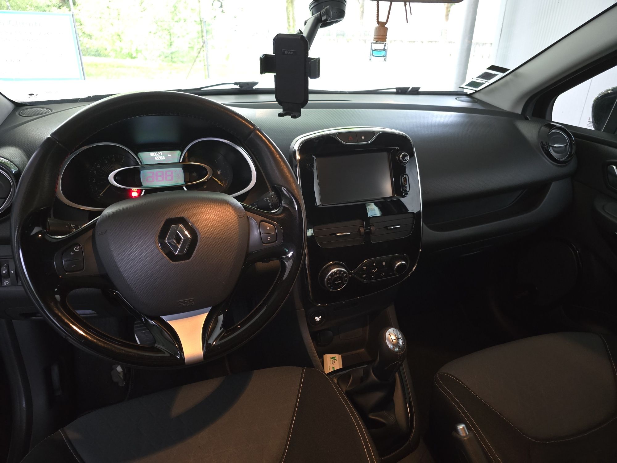 Renault Clio SportsTourer Bose Edition 0.9 TCE 2015 90cv 184000km  -