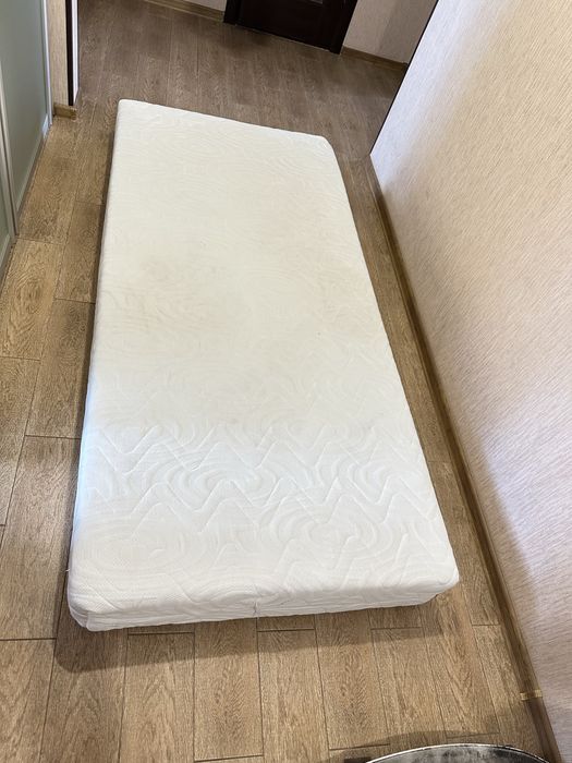 Ліжко одномістне 90*190