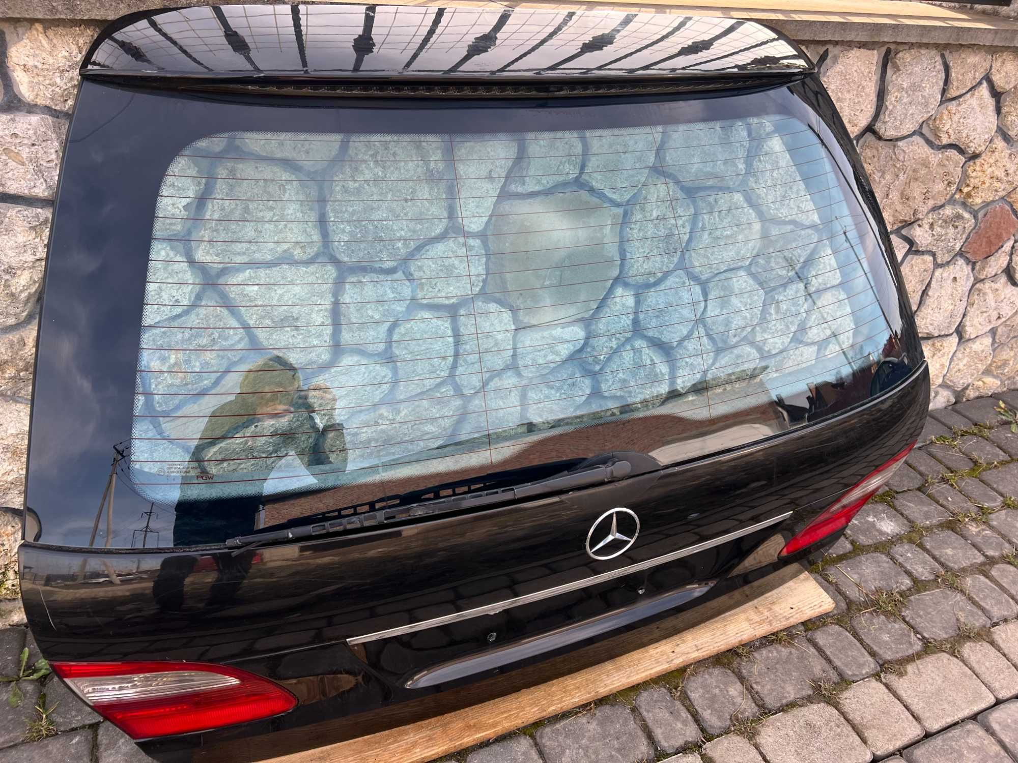 Кришка багажника Ляда Універсал Мерседес W211 Mercedes W211