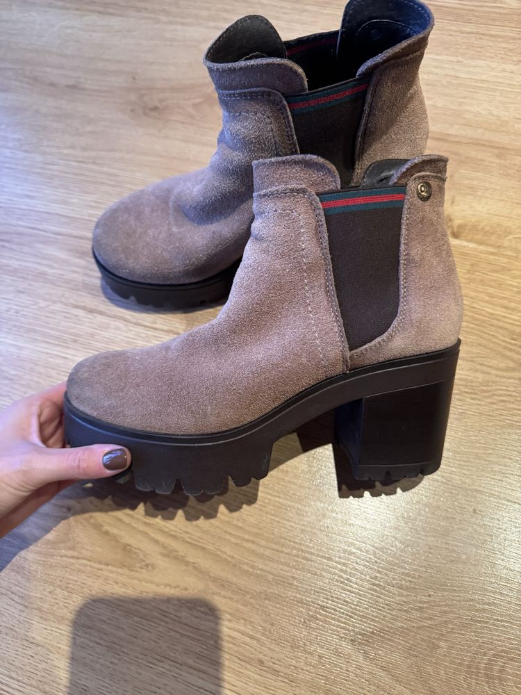 Botas castanhas Seaside