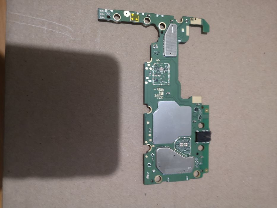 Продам  Lenovo Tab M8