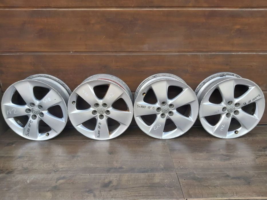 Toyota Prius III Alufelgi 17 5x100 Avensis Celica