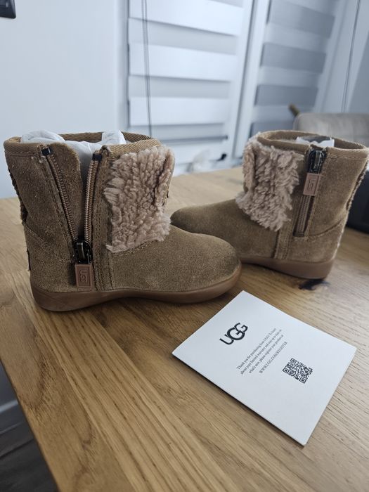 Дитячі уги UGG детские взуття теплі чоботи ботинки