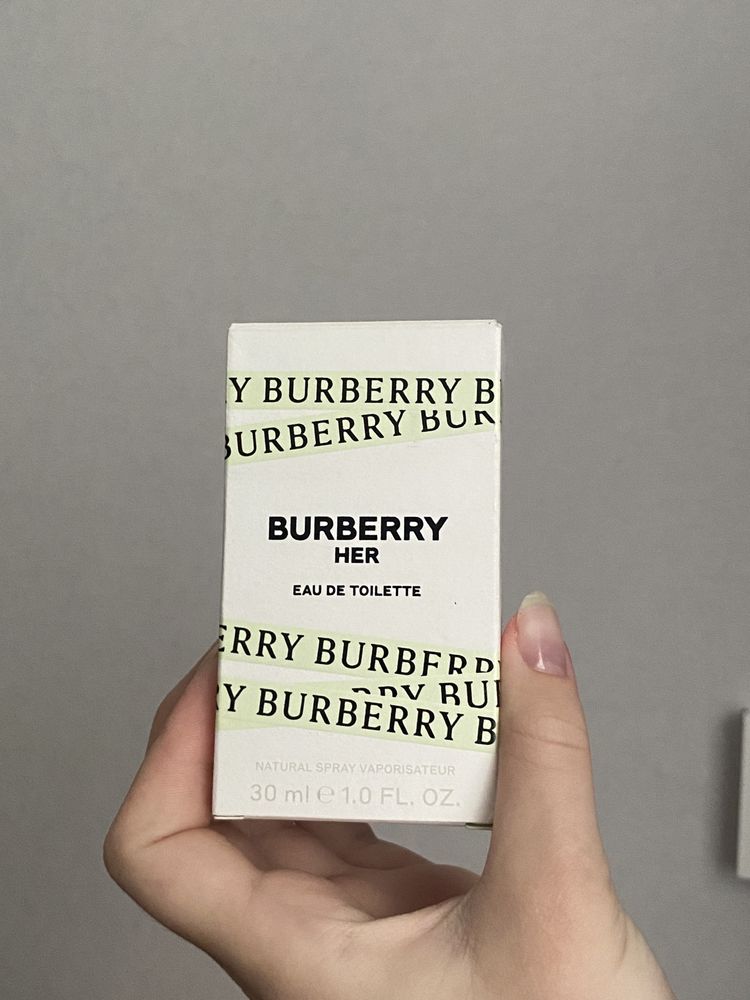 туалетна вода burberry her