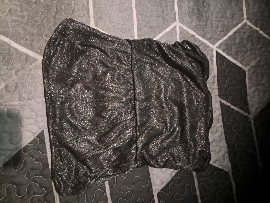Top cinzento  brilhante