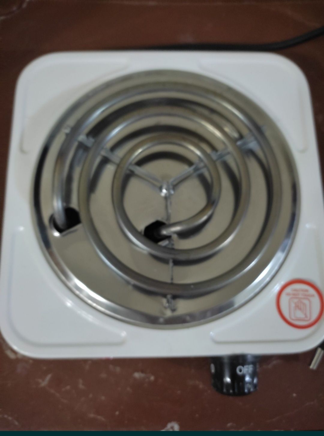 Плита електрична однокомфоркова спіральна Hot Plate JX-1010B 1000W.
Кл