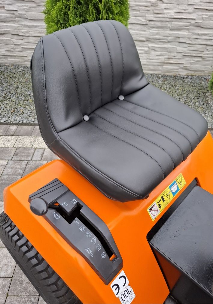 Traktorek Traktor Kosiarka HUSQVARNA YT150 Briggs&Stratton 15.5HP