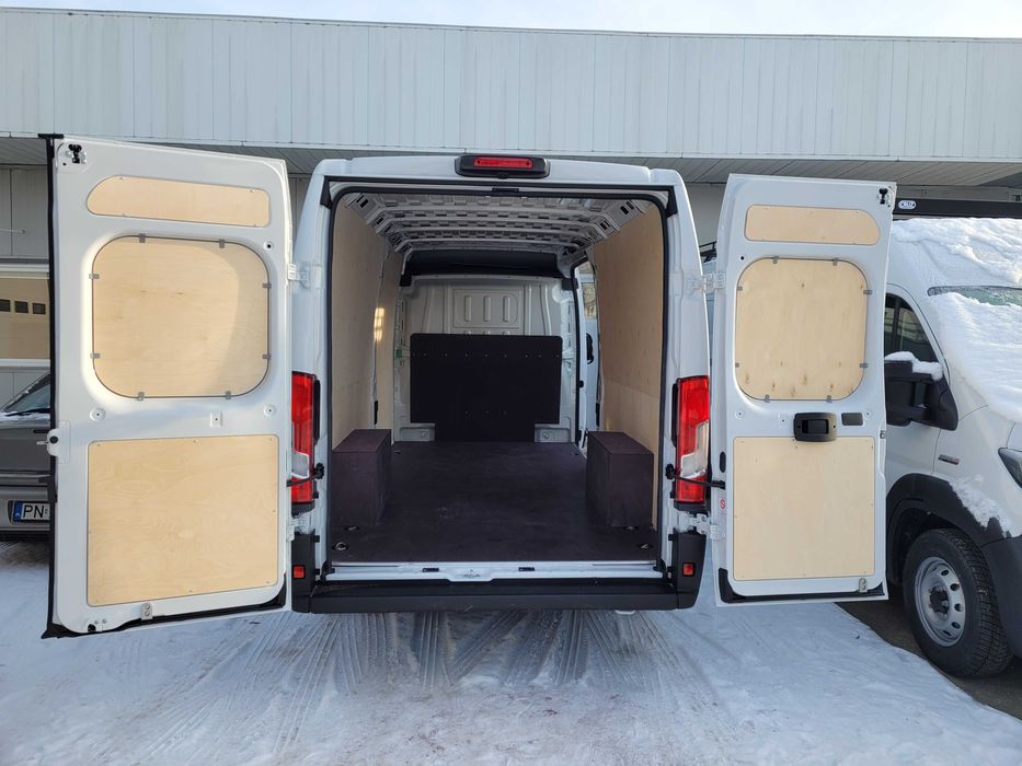 Zabudowa busaj Fiat Ducato Opel Movano L4H2 sklejka