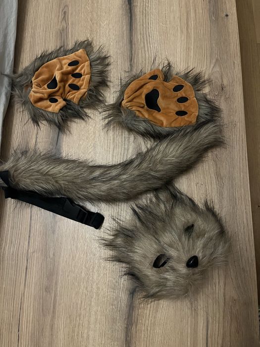 Набір маска перчатки та хвіст квадробер